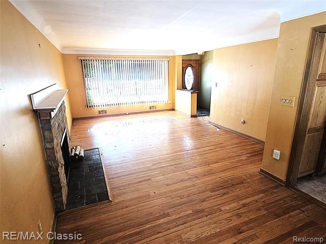 Builiding view one for 618 Mount Vernon, Royal Oak, MI. 48073