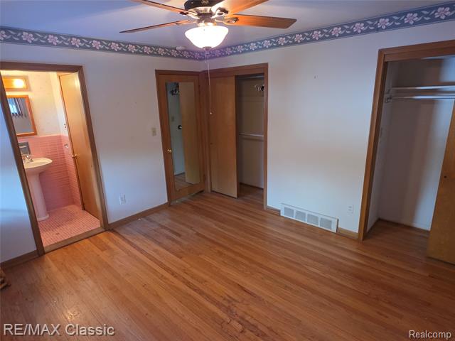 Builiding view twenty three for 618 Mount Vernon, Royal Oak, MI. 48073