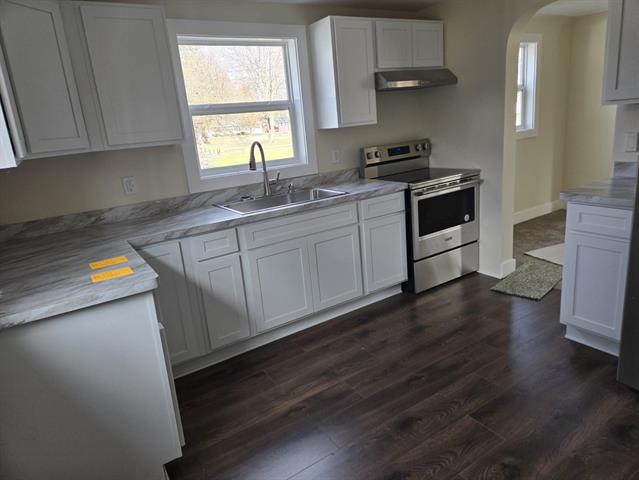 Builiding view five for 11209 Phyllis, Clio, MI. 48420