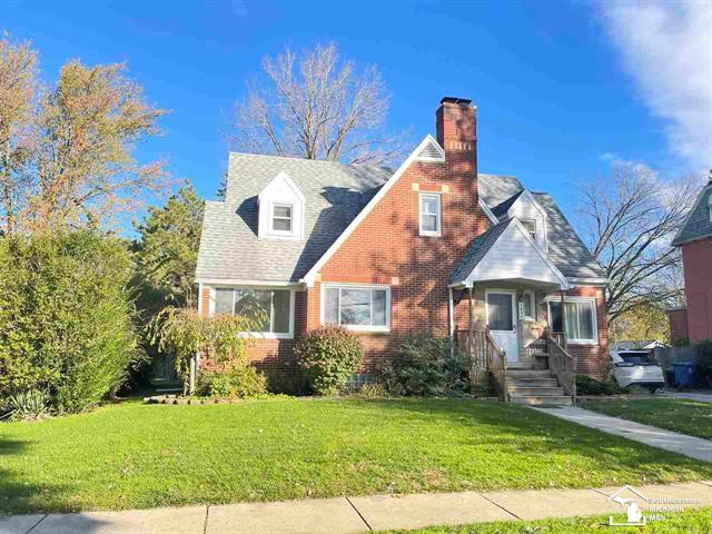 front view for 1424 Monroe St, Carleton, Mi. 48117