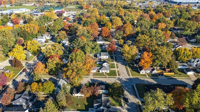 Builiding view nine for 133 Garfield, Zeeland, MI. 49464