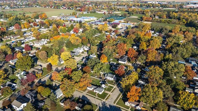 Builiding view twelve for 133 Garfield, Zeeland, MI. 49464