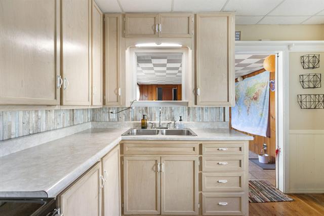 Builiding view twenty for 133 Garfield, Zeeland, MI. 49464