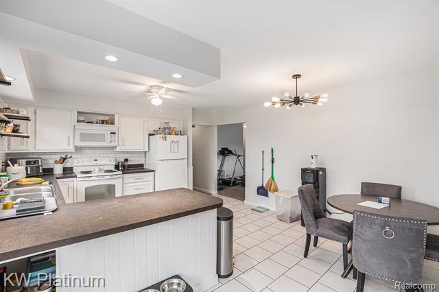 Builiding view five for 9757 Rynn Rd., Avoca, MI. 48006