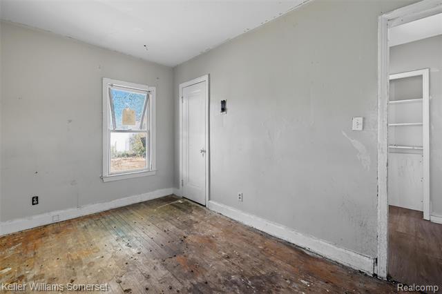 Builiding view sixteen for 18646 Ilene, Detroit, MI. 48221