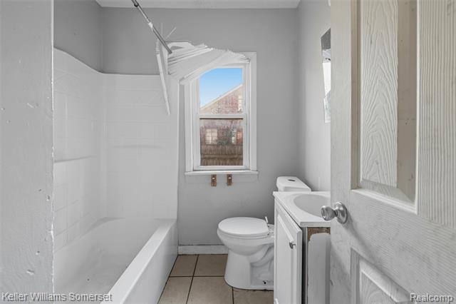 Builiding view twelve for 18646 Ilene, Detroit, MI. 48221