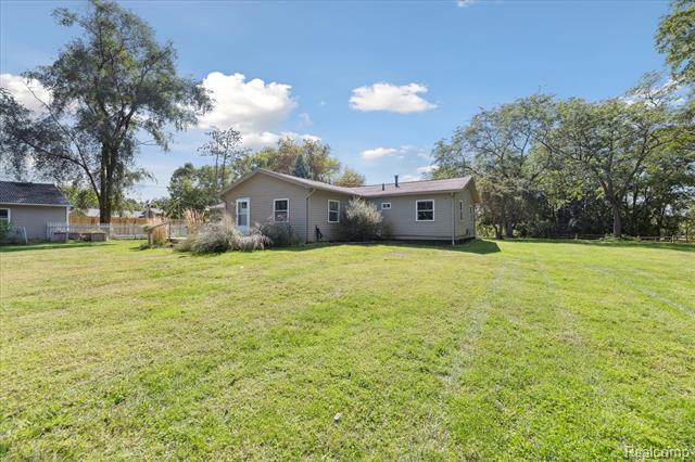 Builiding view thirty five for 1590 Rolston Road, Linden, MI. 48451