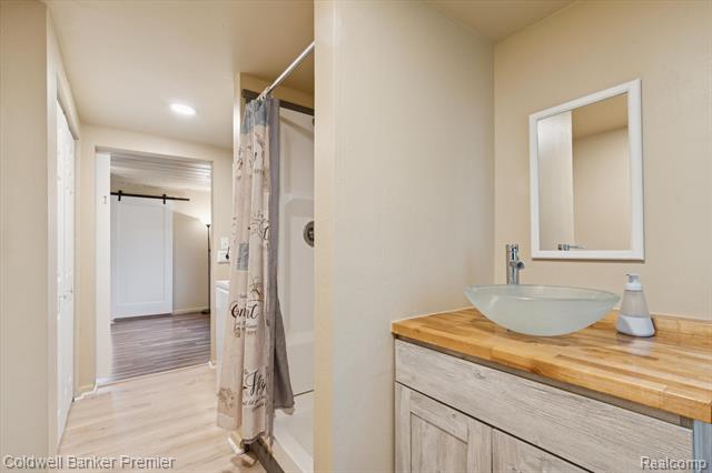 Builiding view eighteen for 2988 Farmers Creek, Metamora, MI. 48455