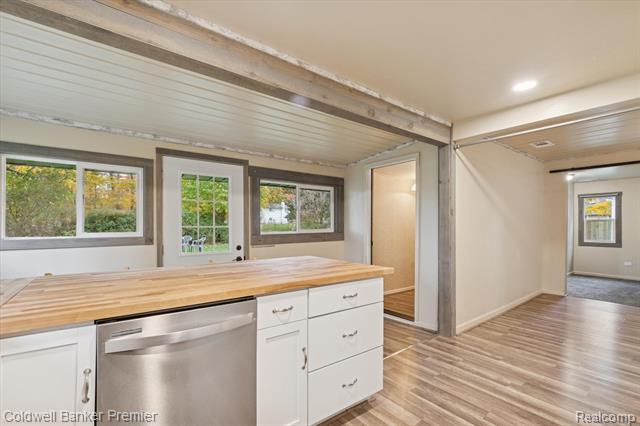 Builiding view eleven for 2988 Farmers Creek, Metamora, MI. 48455