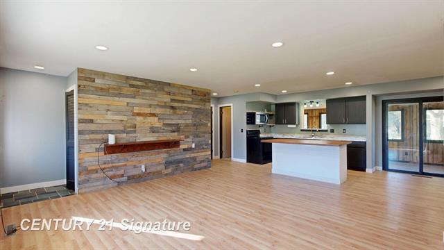 Builiding view eleven for 3201 Gehring Drive, Flint, MI. 48506