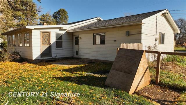 Builiding view seven for 3201 Gehring Drive, Flint, MI. 48506