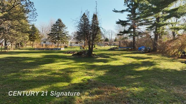 Builiding view ten for 3201 Gehring Drive, Flint, MI. 48506