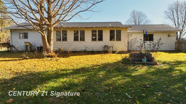 Builiding view three for 3201 Gehring Drive, Flint, MI. 48506