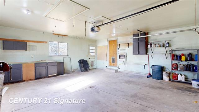 Builiding view twenty seven for 3201 Gehring Drive, Flint, MI. 48506