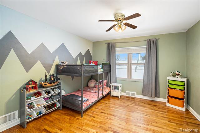 Builiding view fifteen for 7545 Porter Road, Grand Blanc, MI. 48439