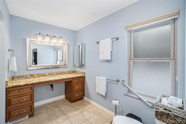 Builiding view fourteen for 7545 Porter Road, Grand Blanc, MI. 48439