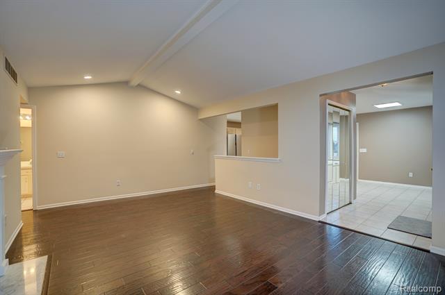 Builiding view five for 6407 Beecher Rd, Flint, MI. 48532