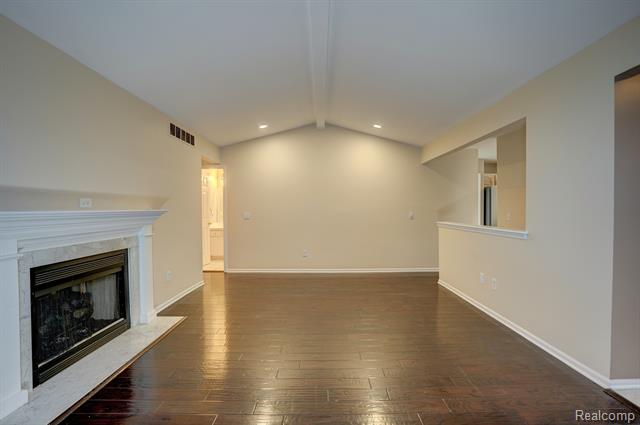 Builiding view twenty five for 6407 Beecher Rd, Flint, MI. 48532