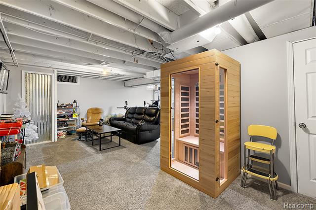 Builiding view sixteen for 3373 Glover Road, Almont, MI. 48003