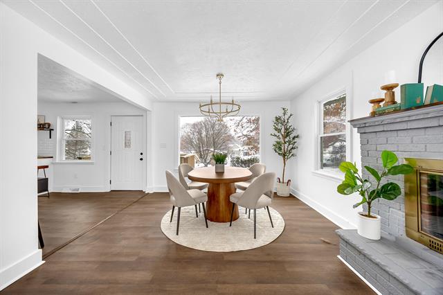 Builiding view five for 2621 Poe, Wyoming, MI. 49509