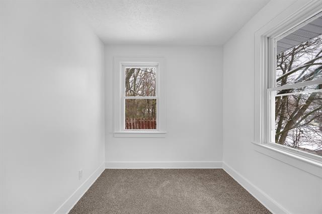 Builiding view thirty five for 2621 Poe, Wyoming, MI. 49509