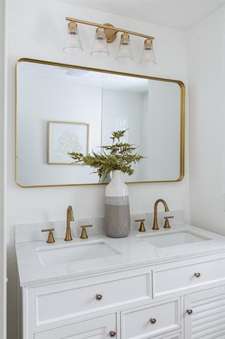 Builiding view thirty four for 2621 Poe, Wyoming, MI. 49509