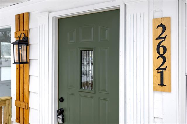 Builiding view two for 2621 Poe, Wyoming, MI. 49509