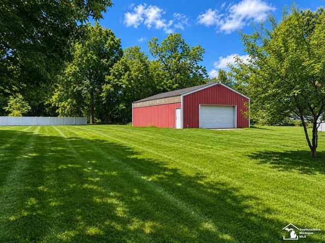 Builiding view one for 1090 Cole Rd., Monroe, MI. 48162