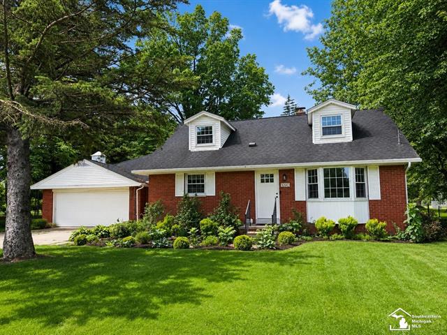 front view for 1090 Cole Rd., Monroe, Mi. 48162
