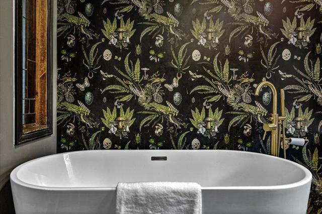 Builiding view fifteen for 12980 Crestview, Sawyer, MI. 49125