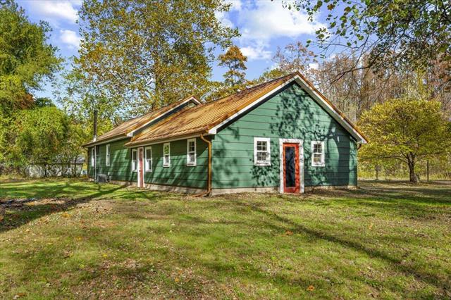 Builiding view thirty seven for 12980 Crestview, Sawyer, MI. 49125