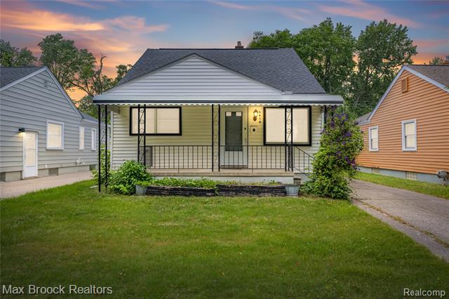 front view for 3410 Hunter Ave, Royal Oak, Mi. 48073