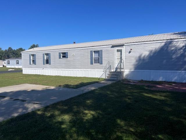 Builiding view one for 501 Us 131, White Pigeon, MI. 49099