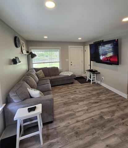 Builiding view nine for 4014 Linwood, Royal Oak, MI. 48073