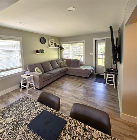Builiding view seven for 4014 Linwood, Royal Oak, MI. 48073