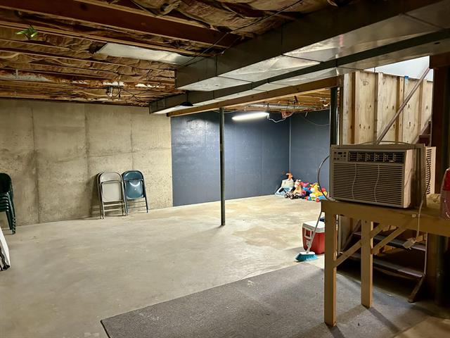 Builiding view fifteen for 1012 Greenlawn, Sturgis, MI. 49091