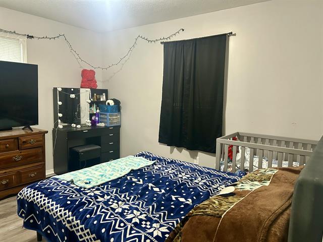 Builiding view twenty four for 1012 Greenlawn, Sturgis, MI. 49091