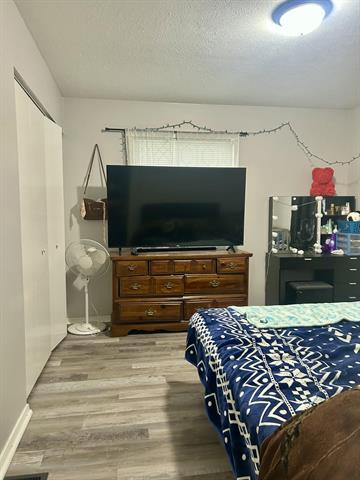 Builiding view twenty one for 1012 Greenlawn, Sturgis, MI. 49091