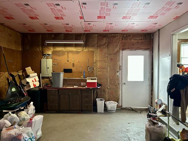 Builiding view twenty three for 1012 Greenlawn, Sturgis, MI. 49091