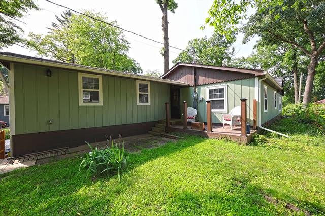 Builiding view forty for 67050 95Th, Dowagiac, MI. 49047