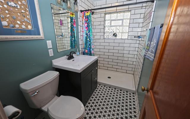 Builiding view four for 67050 95Th, Dowagiac, MI. 49047