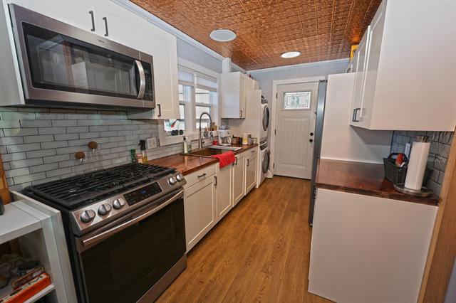 Builiding view sixteen for 67050 95Th, Dowagiac, MI. 49047