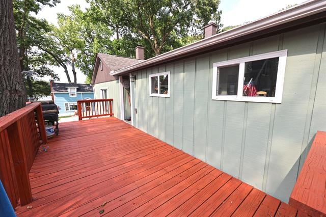 Builiding view thirty two for 67050 95Th, Dowagiac, MI. 49047