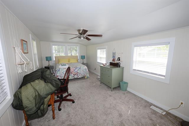 Builiding view thirty for 67050 95Th, Dowagiac, MI. 49047