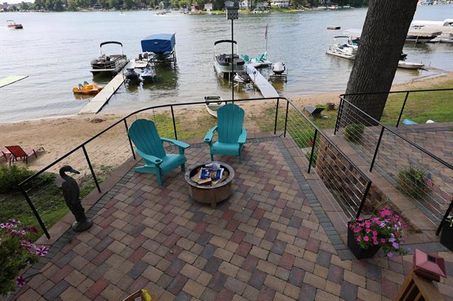 Builiding view twenty for 67050 95Th, Dowagiac, MI. 49047