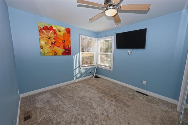 Builiding view two for 67050 95Th, Dowagiac, MI. 49047