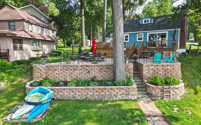 front view for 67050 95Th Avenue, Dowagiac, Mi. 49047