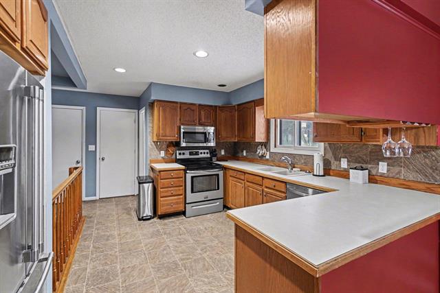 Builiding view six for 17339 Mckinley, Big Rapids, MI. 49307