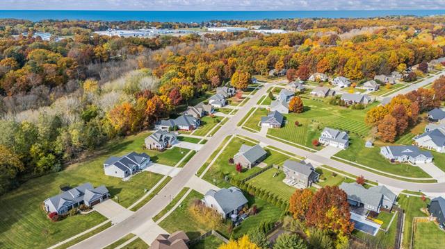 Builiding view forty one for 4047 Fox Woods, Saint Joseph, MI. 49085