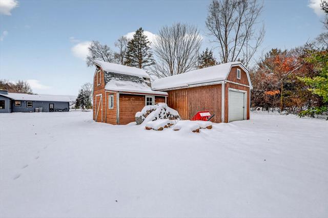 Builiding view forty two for 3312 Thornapple River, Grand Rapids, MI. 49546